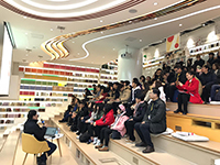 Participants gather to learn from famous scholars (Photo credit: Cynthia Lee; Programme host: Central China Normal University)